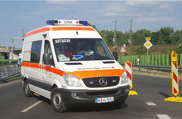 Haltesignale und Einsatzfahrzeuge